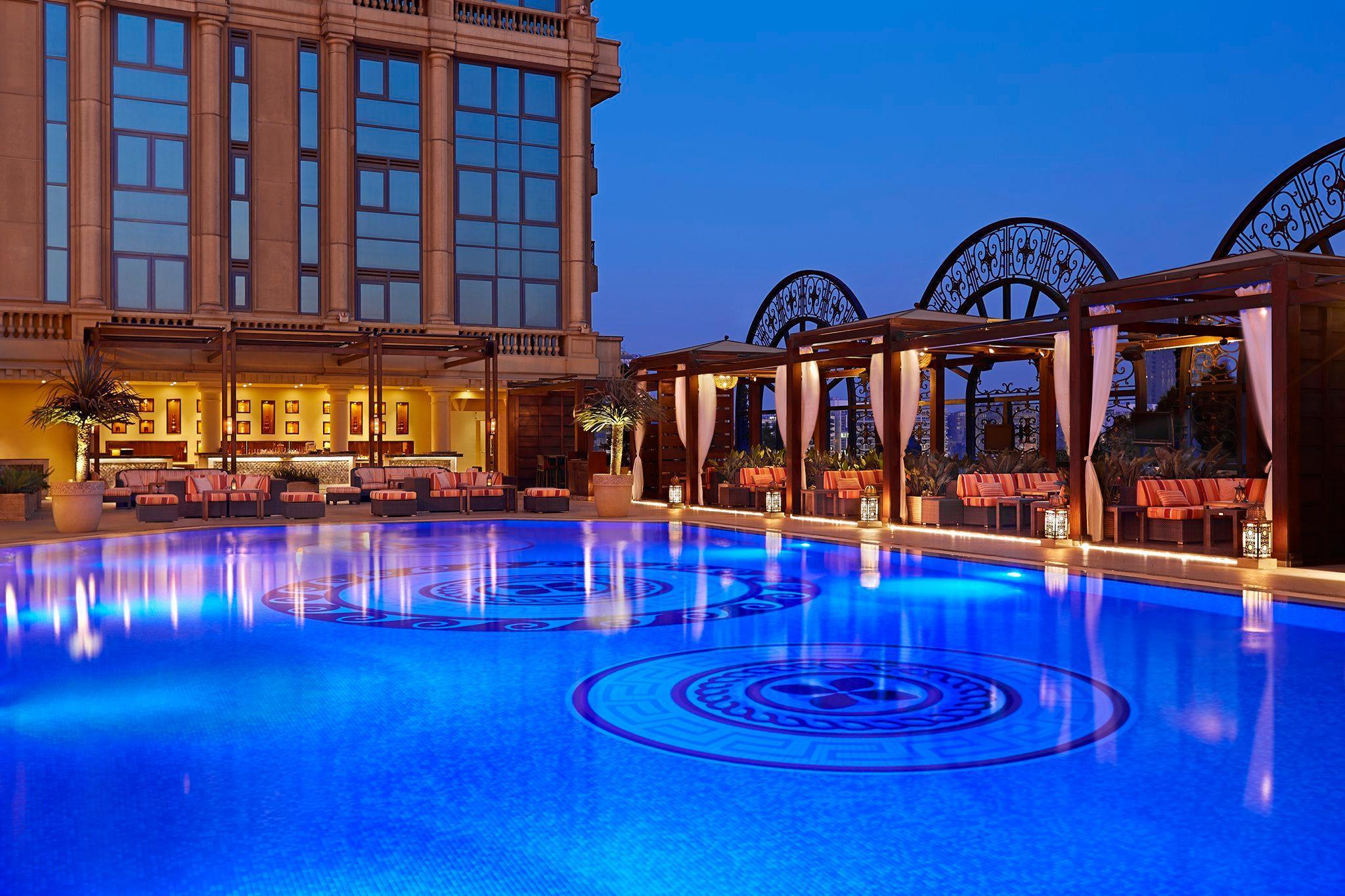 Four Seasons Cairo At The First Residence Giza Exterior foto The pool at the St. Regis Dubai