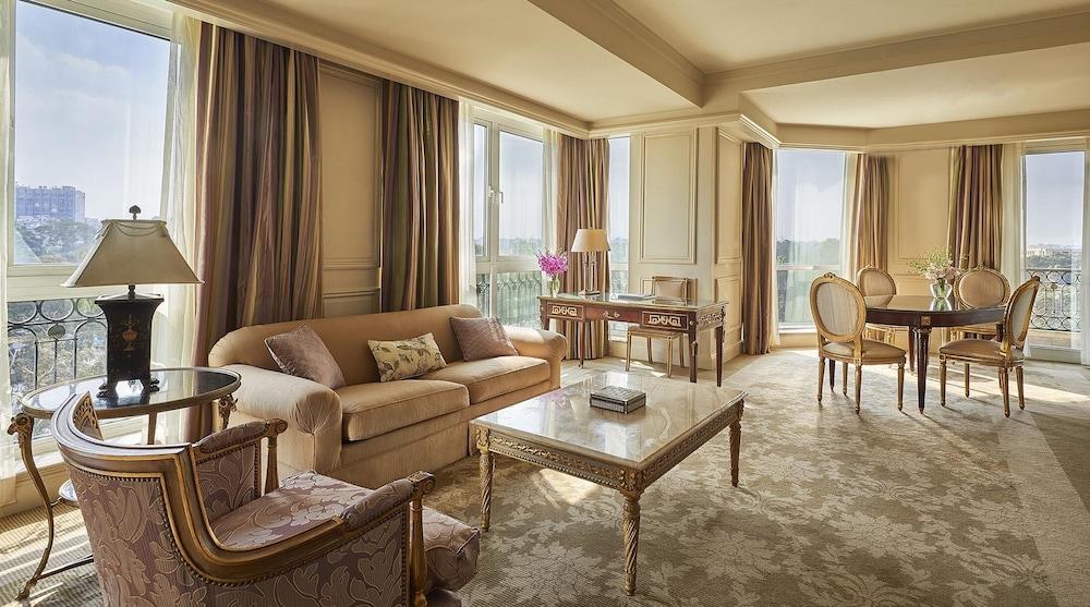 Four Seasons Cairo At The First Residence Giza Exterior foto A suite at the Four Seasons Hotel