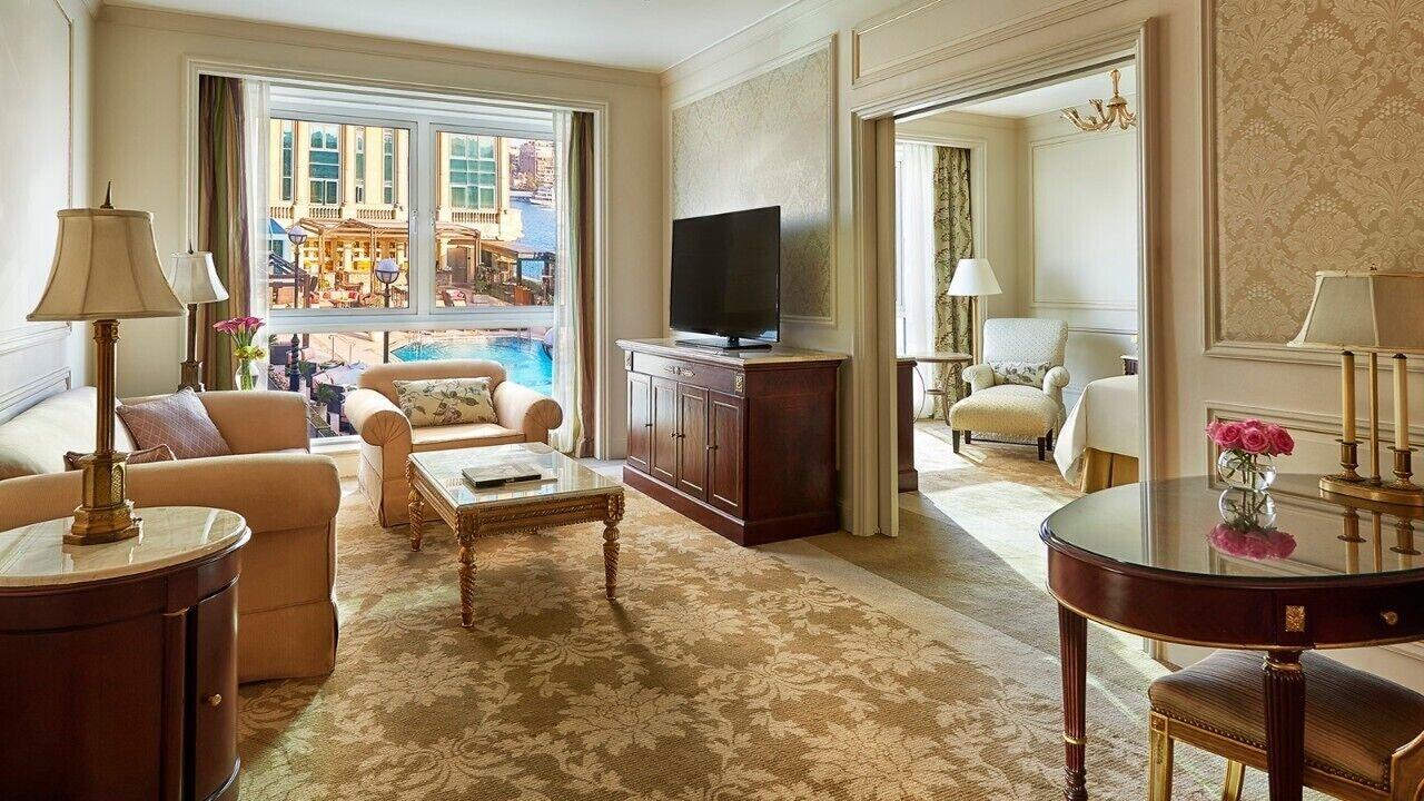 Four Seasons Cairo At The First Residence Giza Exterior foto A suite at The Peninsula