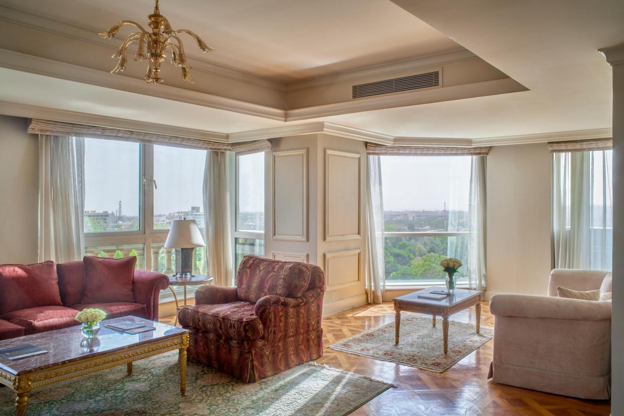Four Seasons Cairo At The First Residence Giza Exterior foto A suite at the hotel